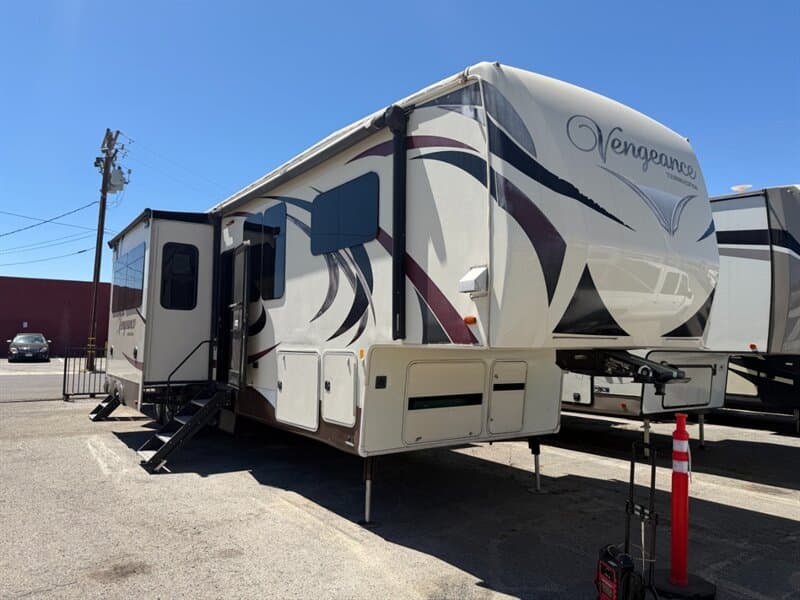 2015 Forest River Vengeance 38L12 at WeRV